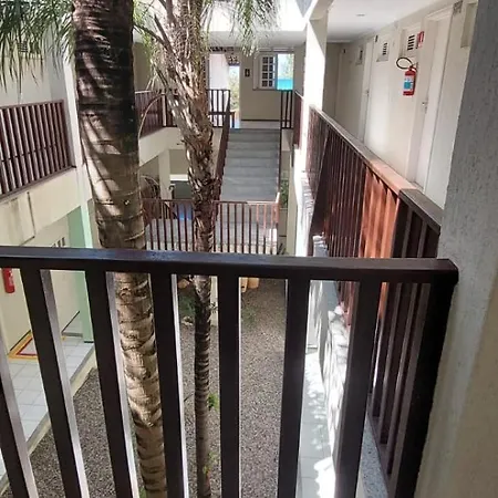 2000 Hotel