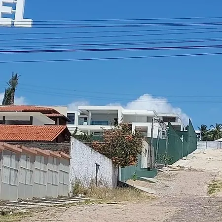 Hotel 2000 3*