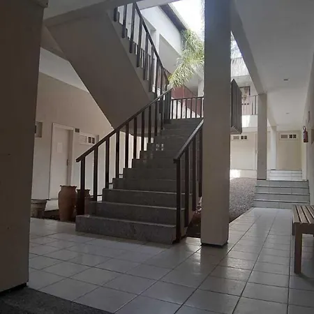 2000 Hotel